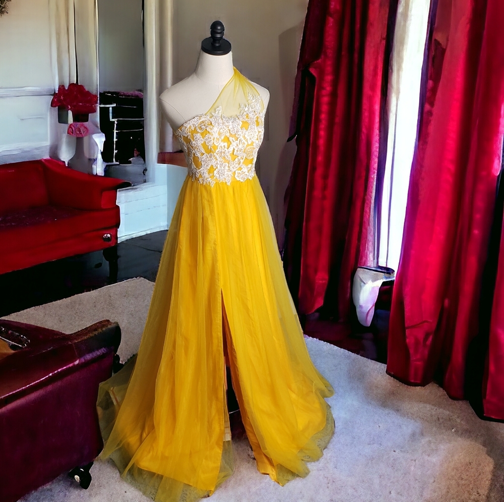 Azazie Ball Gown XS Golden Saffron Fantasy Fairy Tulle Lace One Shoulder Prom - Picture 17 of 17